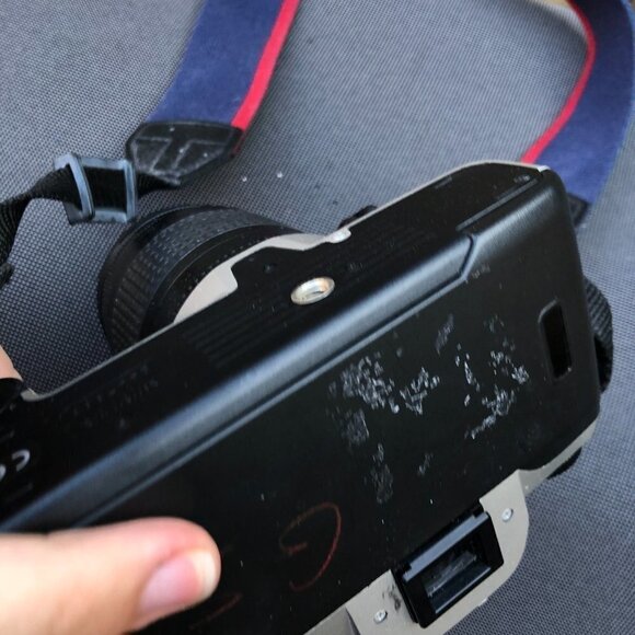 Canon EOS 500N 35mm Autofocus SLR Camera W/ 28-80mm Lens - Picture 9 of 14